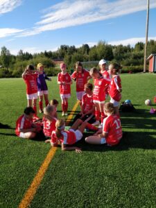 Read more about the article T11 pelaa kaksi Juniorcupen ottelua Lapväärtissä keskiviikkona