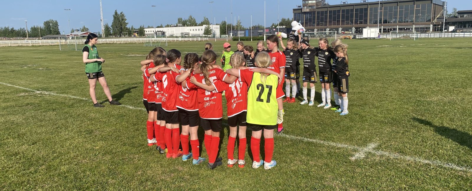 Read more about the article T10 fortsätter med Juniorcup matcher ikväll 21.6 i Sundom.